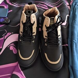 Stylish Black and Tan Men's Shoes